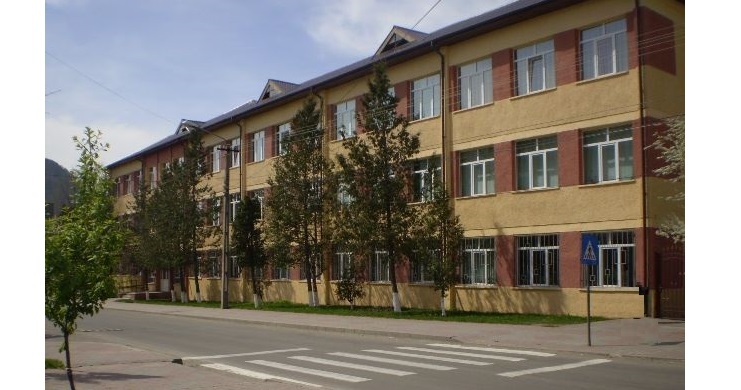 Școala Gimnazială nr.8, Piatra Neamț